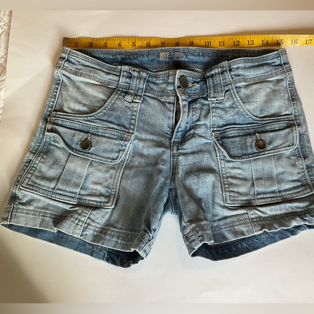 kUT women’s jean shorts size 4